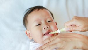 bébé faire ses dents